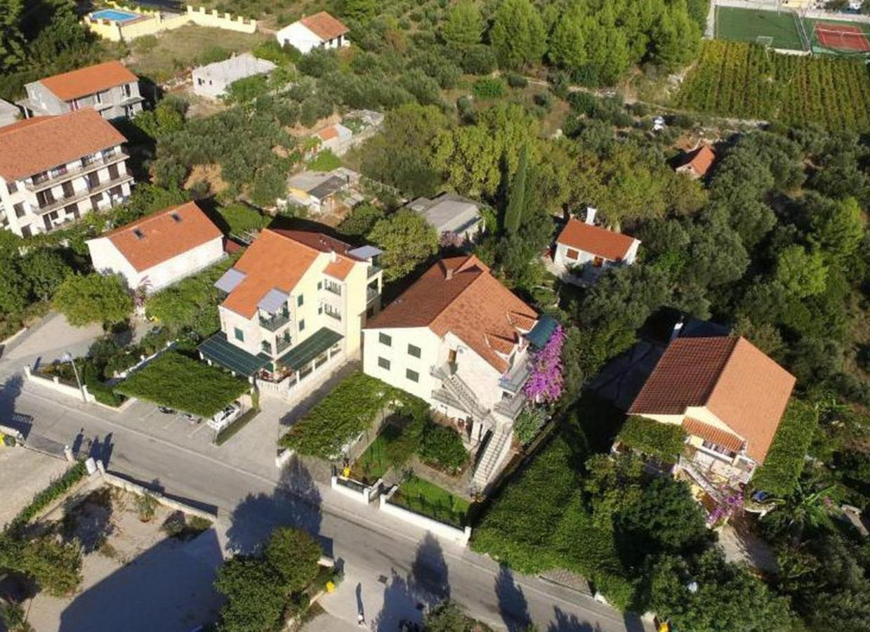 Apartments Maestral أوروبيتش المظهر الخارجي الصورة
